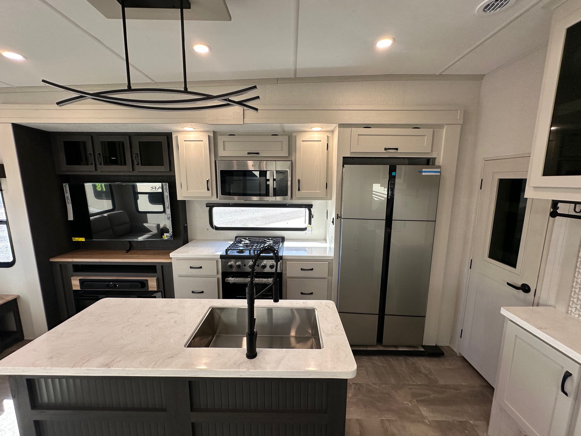 NEW 2026 Coachman Brookstone 290RL 5th Wheel