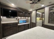 2020 Entegra Anthem 44B Class A Diesel Pusher – 1 1/2 bathrooms 