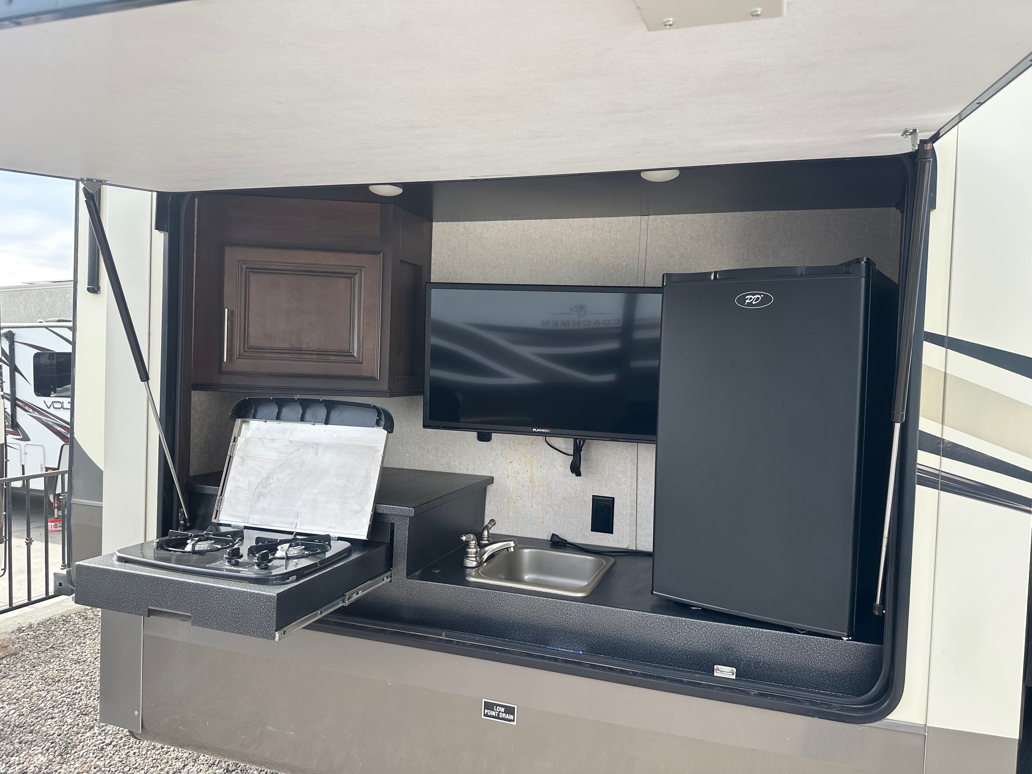 2018 Jayco North Point 361RSFS 5th Wheel