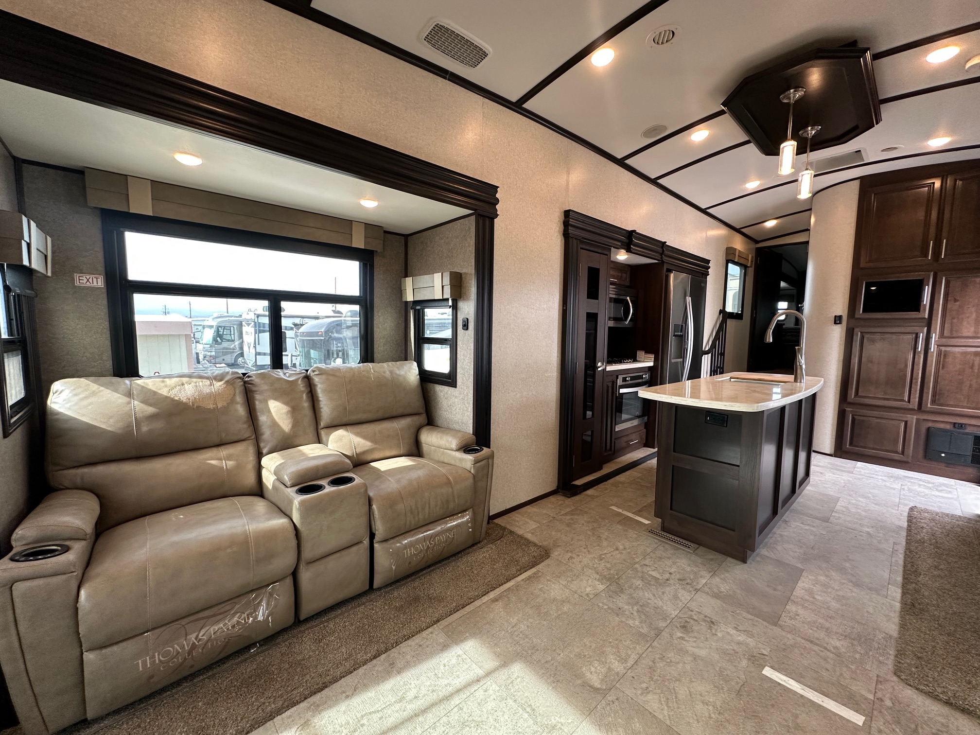 2018 Jayco North Point 361RSFS 5th Wheel