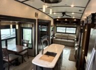 2018 Jayco North Point 361RSFS 5th Wheel