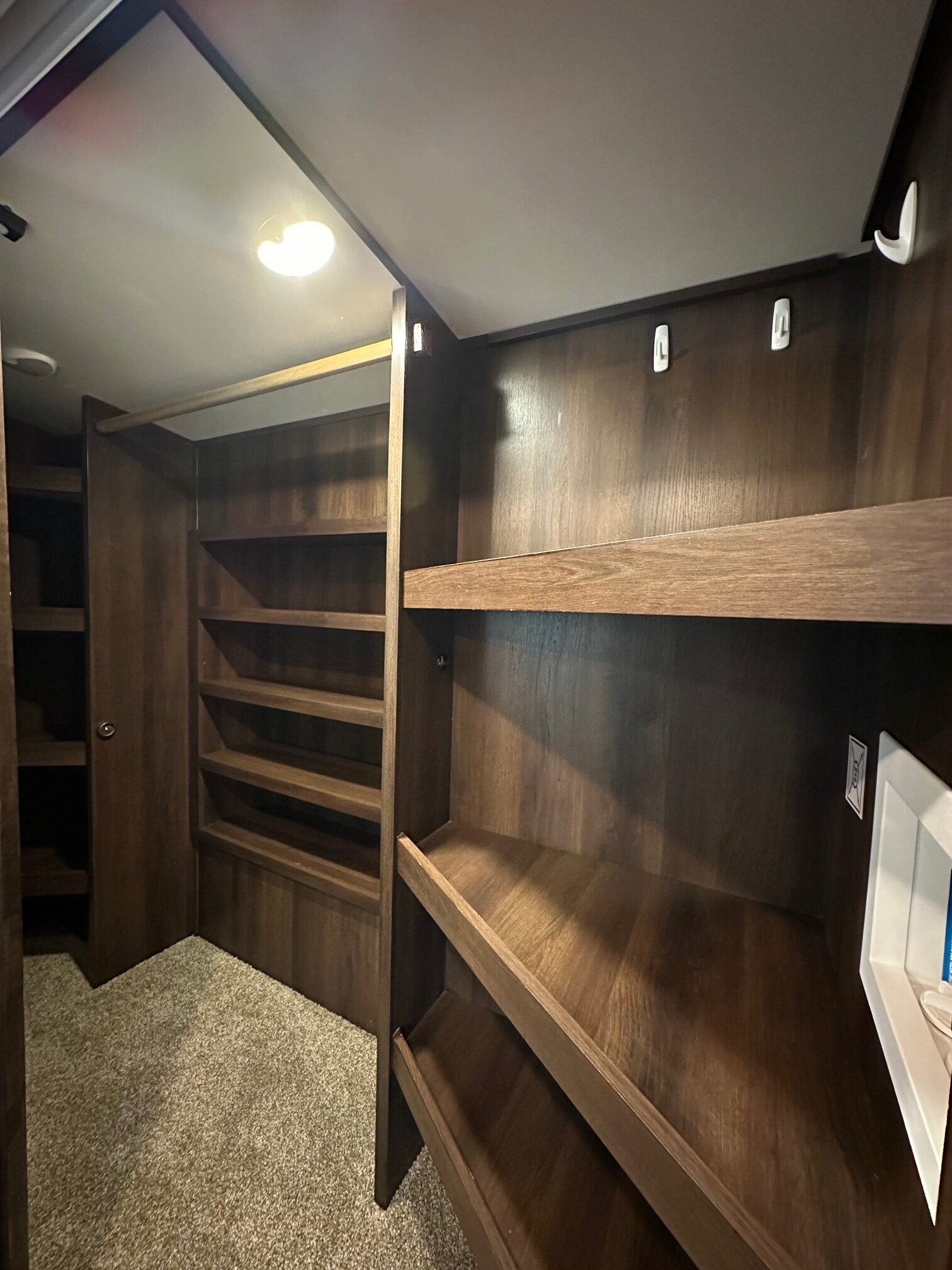 2018 Jayco North Point 361RSFS 5th Wheel