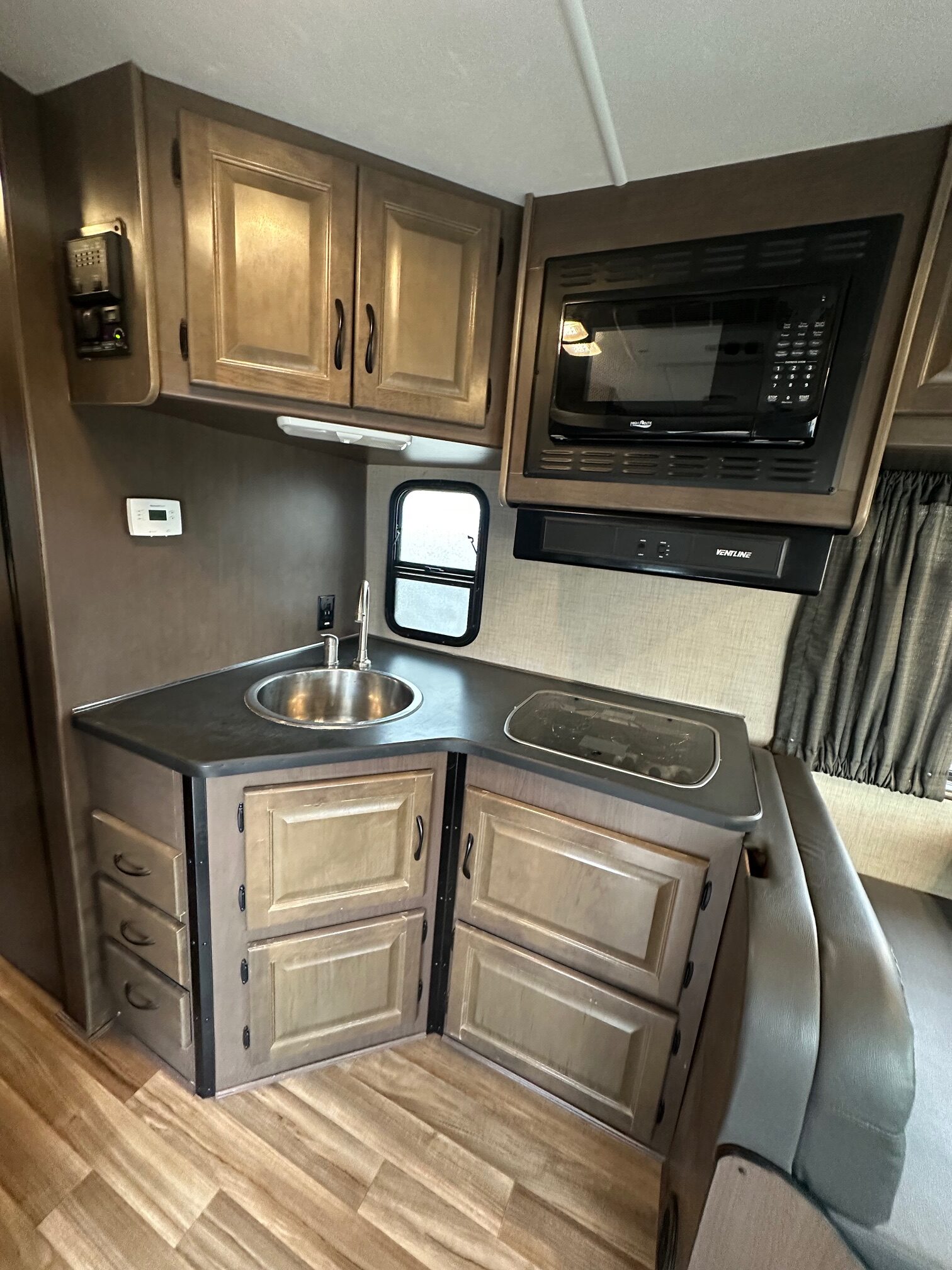 2019 Thor Majestic 28A Class C Motorhome