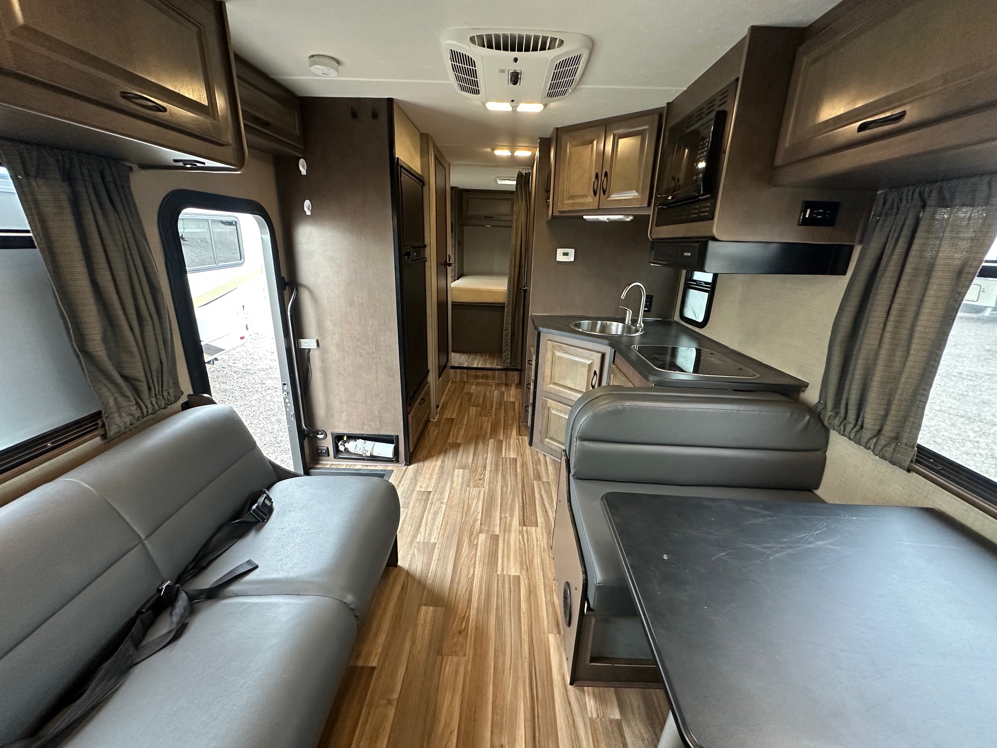 2019 Thor Majestic 28A Class C Motorhome
