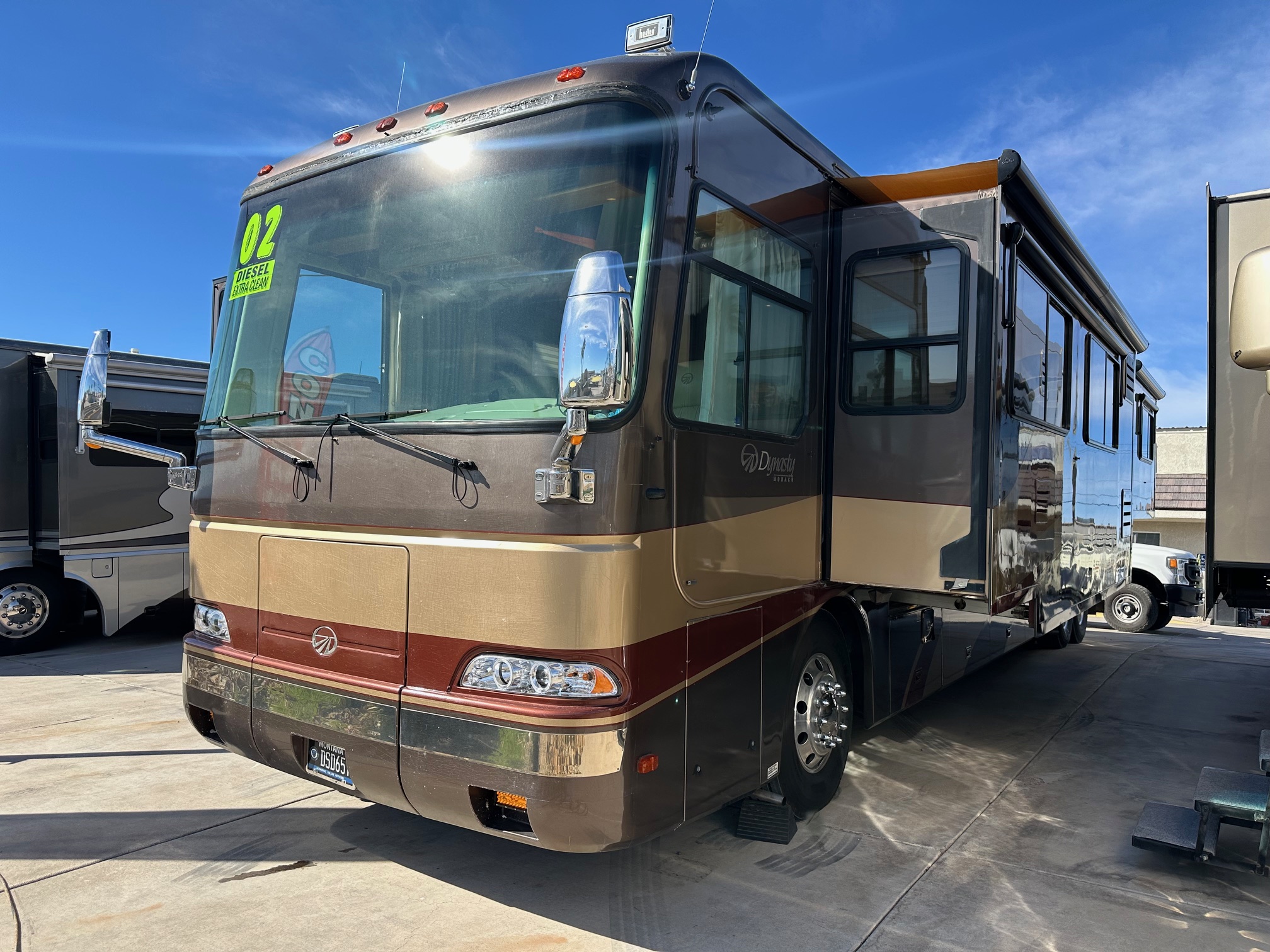2002 Monaco Dynasty Princess 400 Diesel Pusher Class A Motorhome – Extra Clean!
