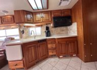 2002 Monaco Dynasty Princess 400 Diesel Pusher Class A Motorhome – Extra Clean!