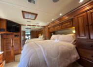 2002 Monaco Dynasty Princess 400 Diesel Pusher Class A Motorhome – Extra Clean!