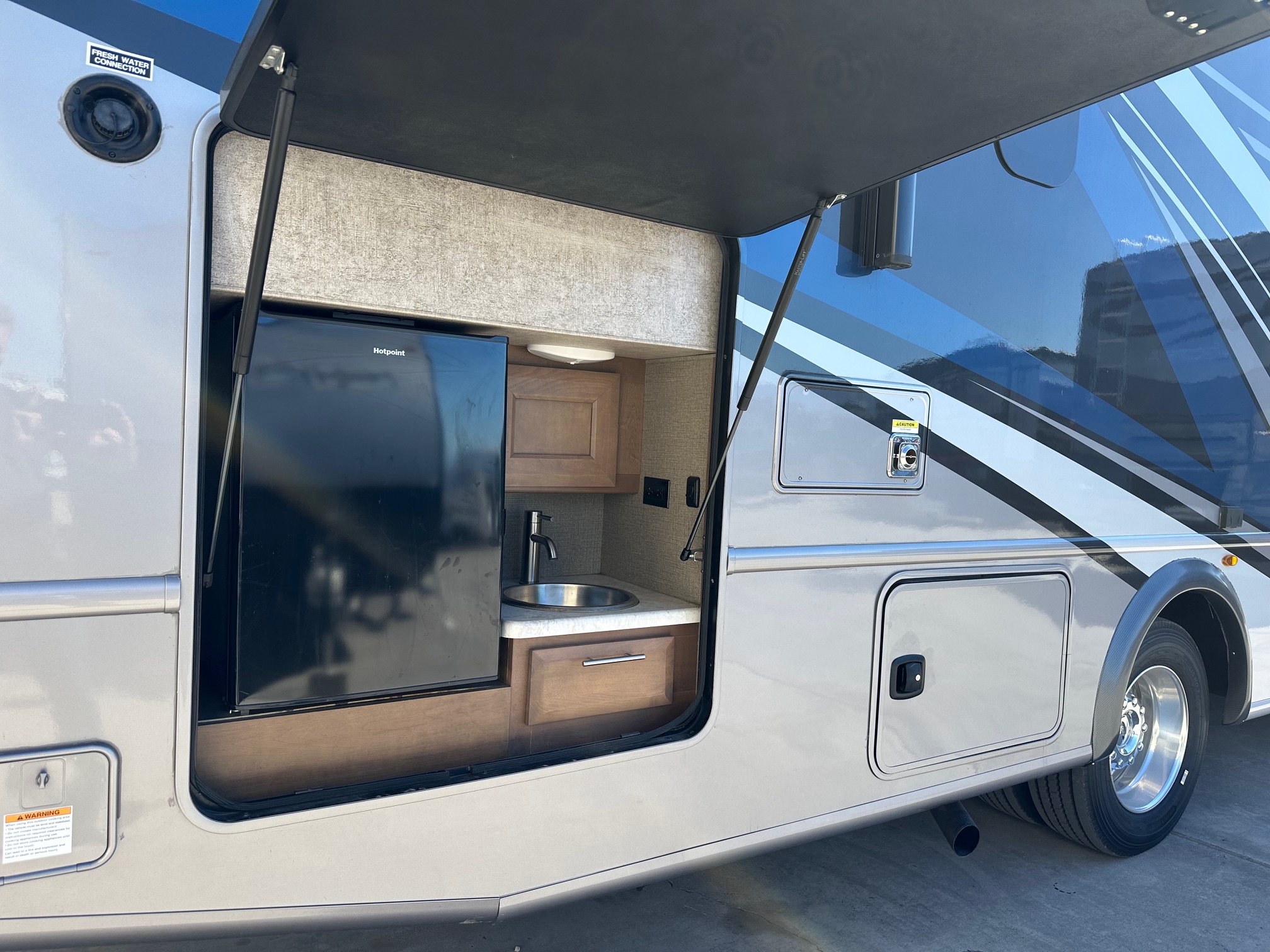 2022 Thor Magnitude RS36 Class C Diesel Motorhome