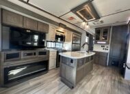 2021 Alliance Paradigm 340RL 5th wheel