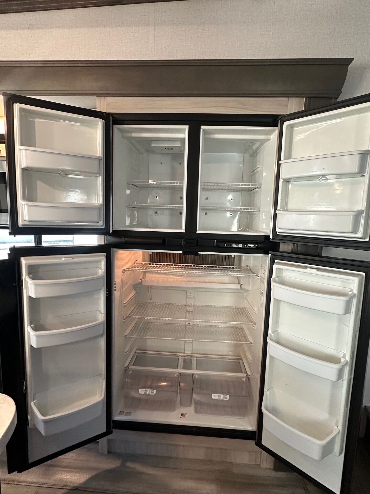 2021 Alliance Paradigm 340RL 5th wheel