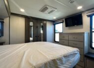 2021 Alliance Paradigm 340RL 5th wheel