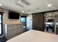 2021 Alliance Paradigm 340RL 5th wheel
