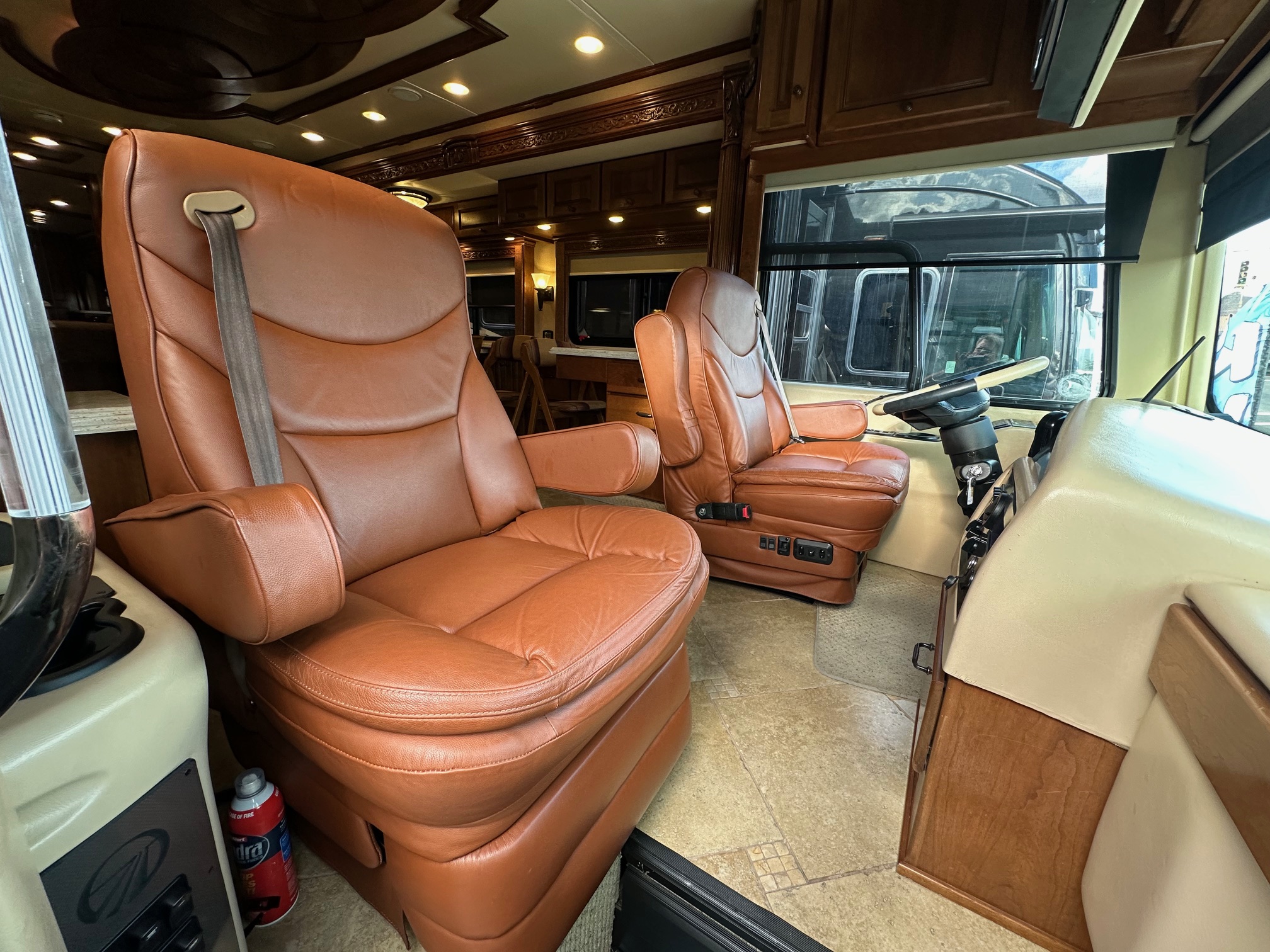 2009 Monaco Dynasty Bishop IV Class A Diesel Pusher Motorhome