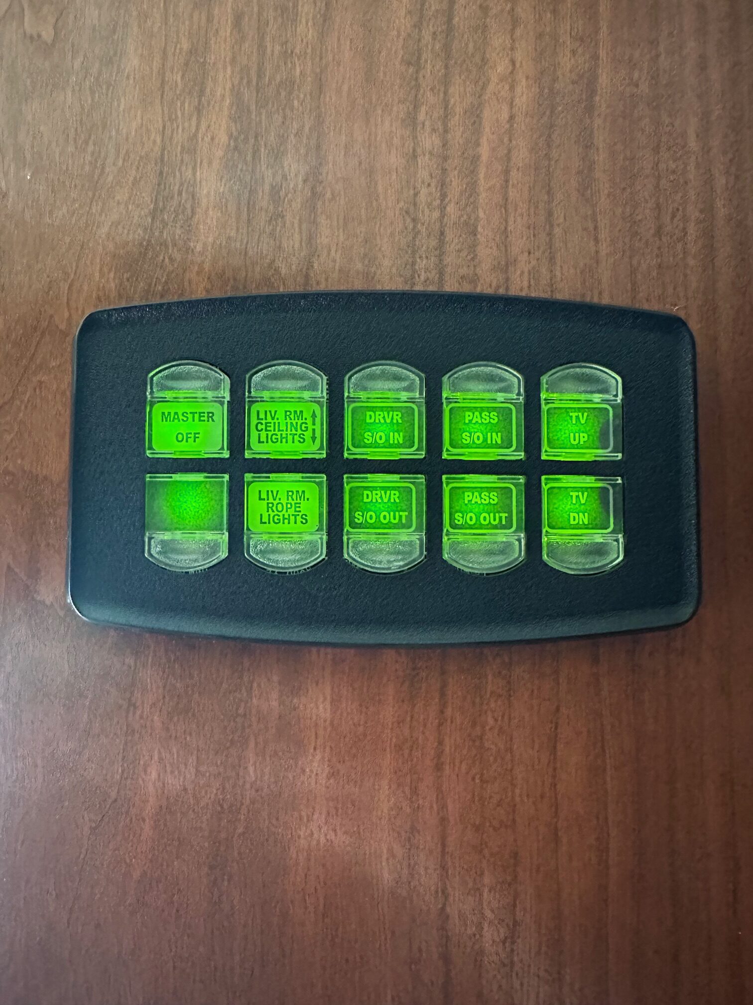 2009 Monaco Dynasty Bishop IV Class A Diesel Pusher Motorhome