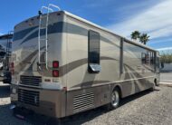 2004 Winnebago Journey 39W class a diesel pusher motorhome