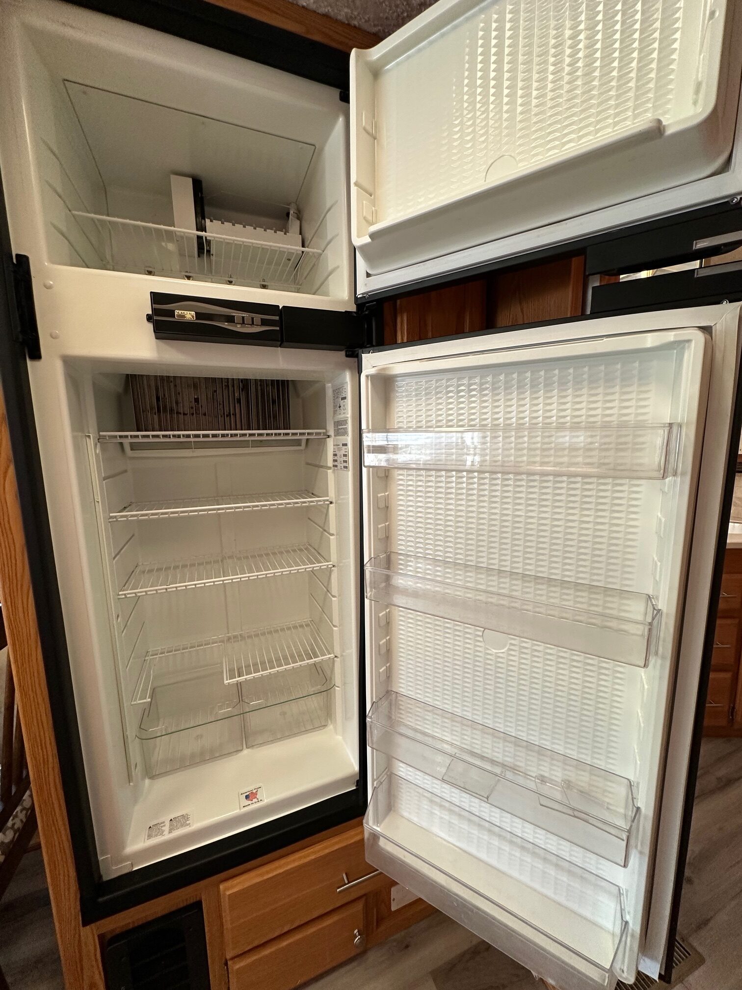 2004 Winnebago Journey 39W class a diesel pusher motorhome