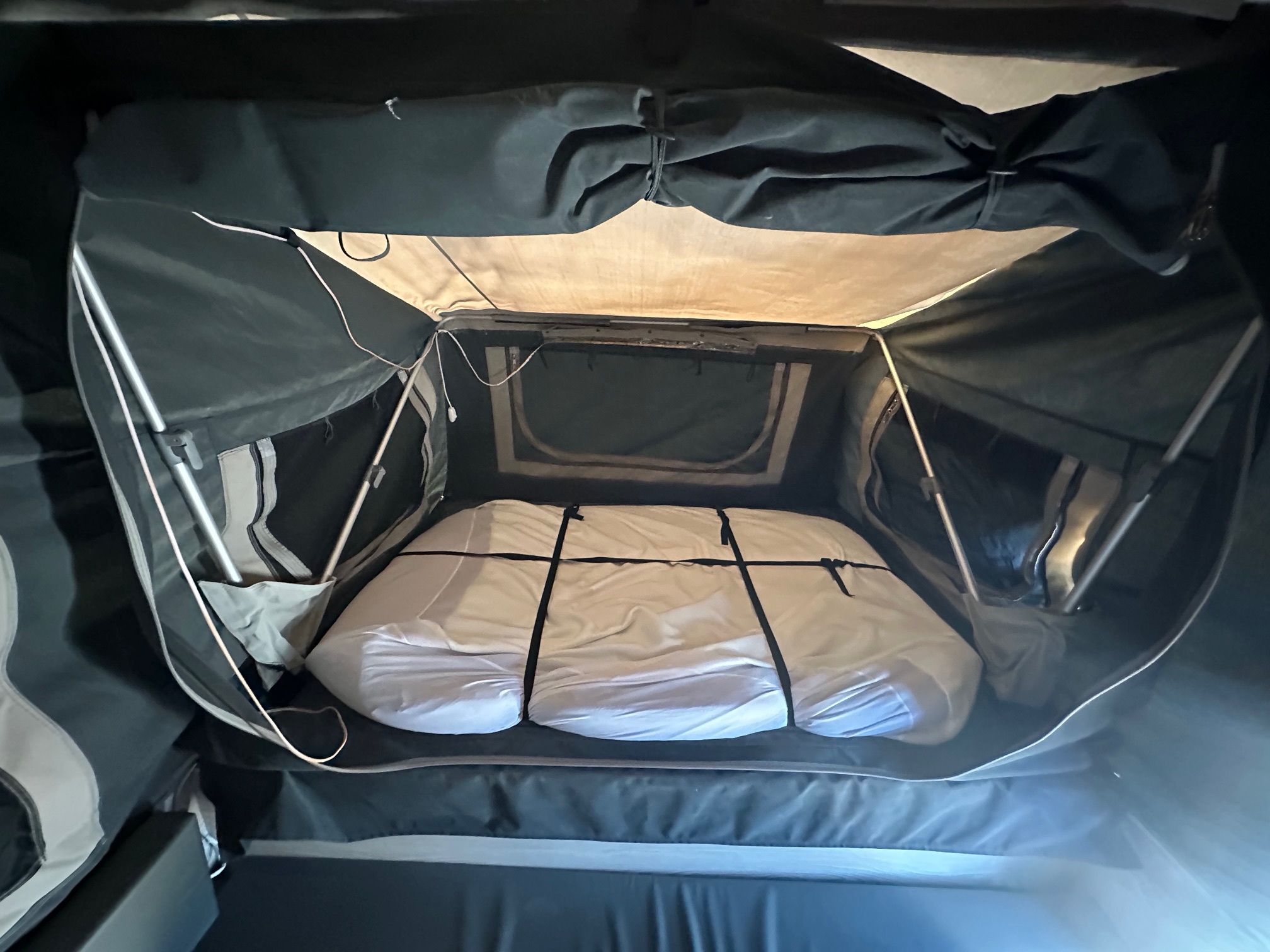 2020 Black Series Classic Double pop-up tent camper