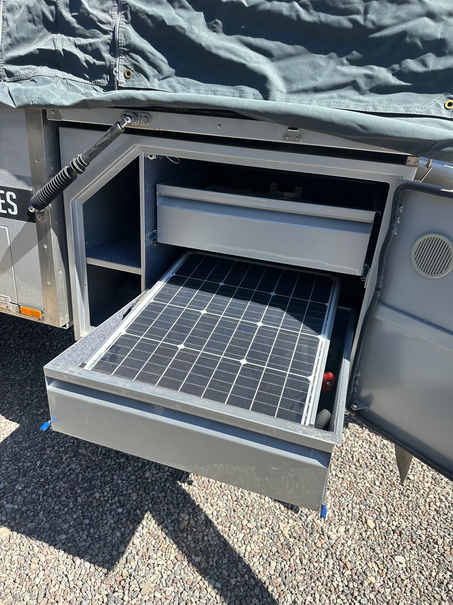 2020 Black Series Classic Double pop-up tent camper