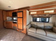 2007 Gulf Stream Sun Voyager 8389MXG Class A Diesel Motorhome