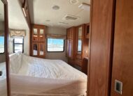 2007 Gulf Stream Sun Voyager 8389MXG Class A Diesel Motorhome