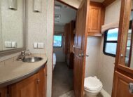 2007 Gulf Stream Sun Voyager 8389MXG Class A Diesel Motorhome