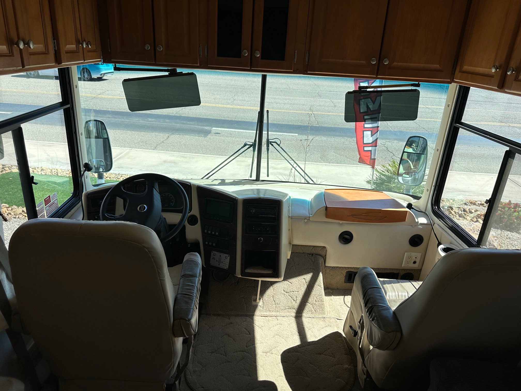 2007 Gulf Stream Sun Voyager 8389MXG Class A Diesel Motorhome