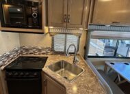 2018 Thor Freedom Elite 26HE Class C Motorhome