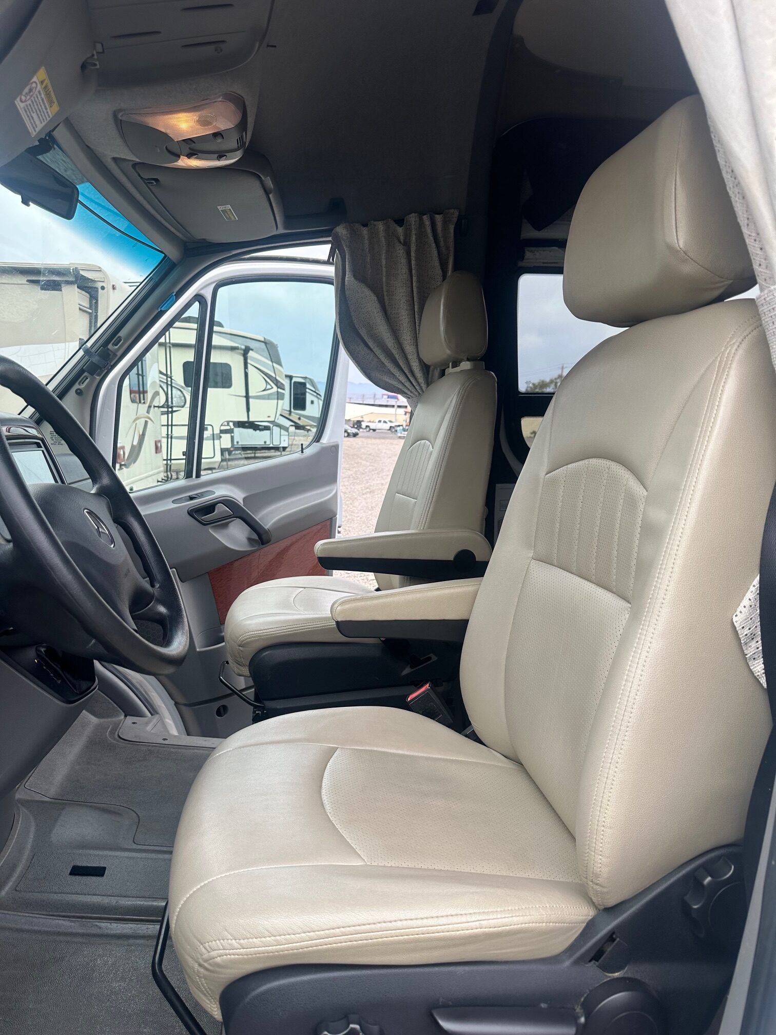 2012 Winnebago ERA M170X Class B Mercedes-Benz Diesel Class B motorhome