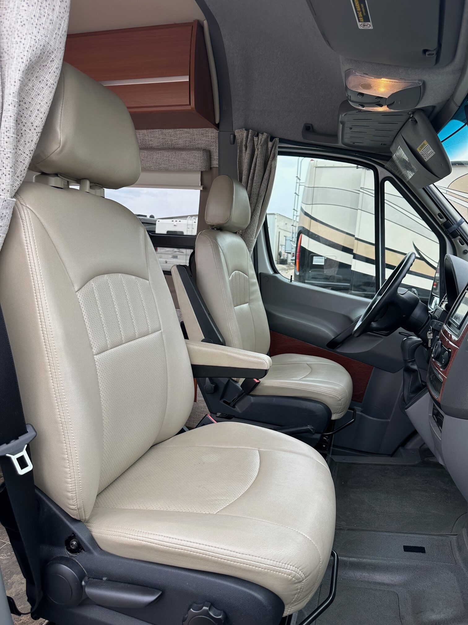 2012 Winnebago ERA M170X Class B Mercedes-Benz Diesel Class B motorhome