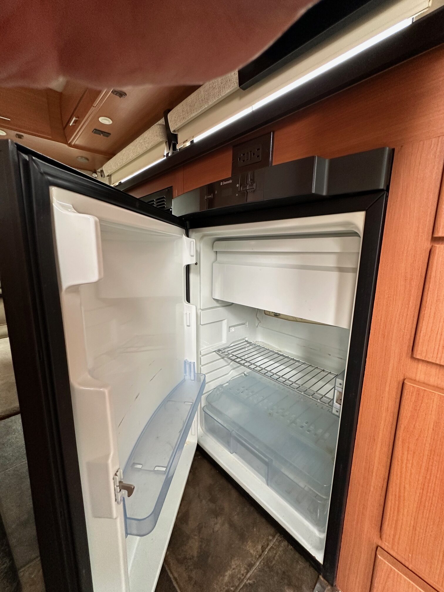 2012 Winnebago ERA M170X Class B Mercedes-Benz Diesel Class B motorhome