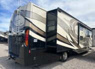 2010 Fleetwood Discovery 40G Class A Diesel Pusher Motorhome