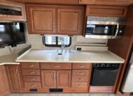 2010 Fleetwood Discovery 40G Class A Diesel Pusher Motorhome