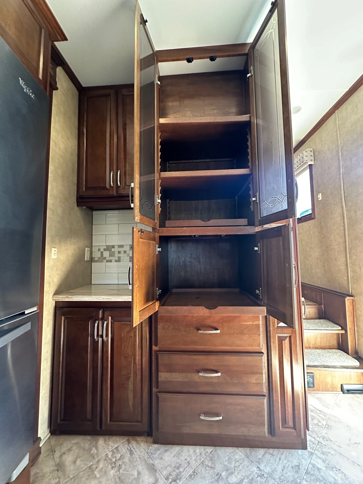 2015 DRV Mobile Suites 38RSSA 5th Wheel 