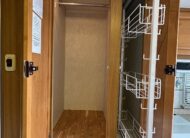 2005 Lance Max 981-9’11” Truck Camper