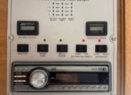 2005 Lance Max 981-9’11” Truck Camper