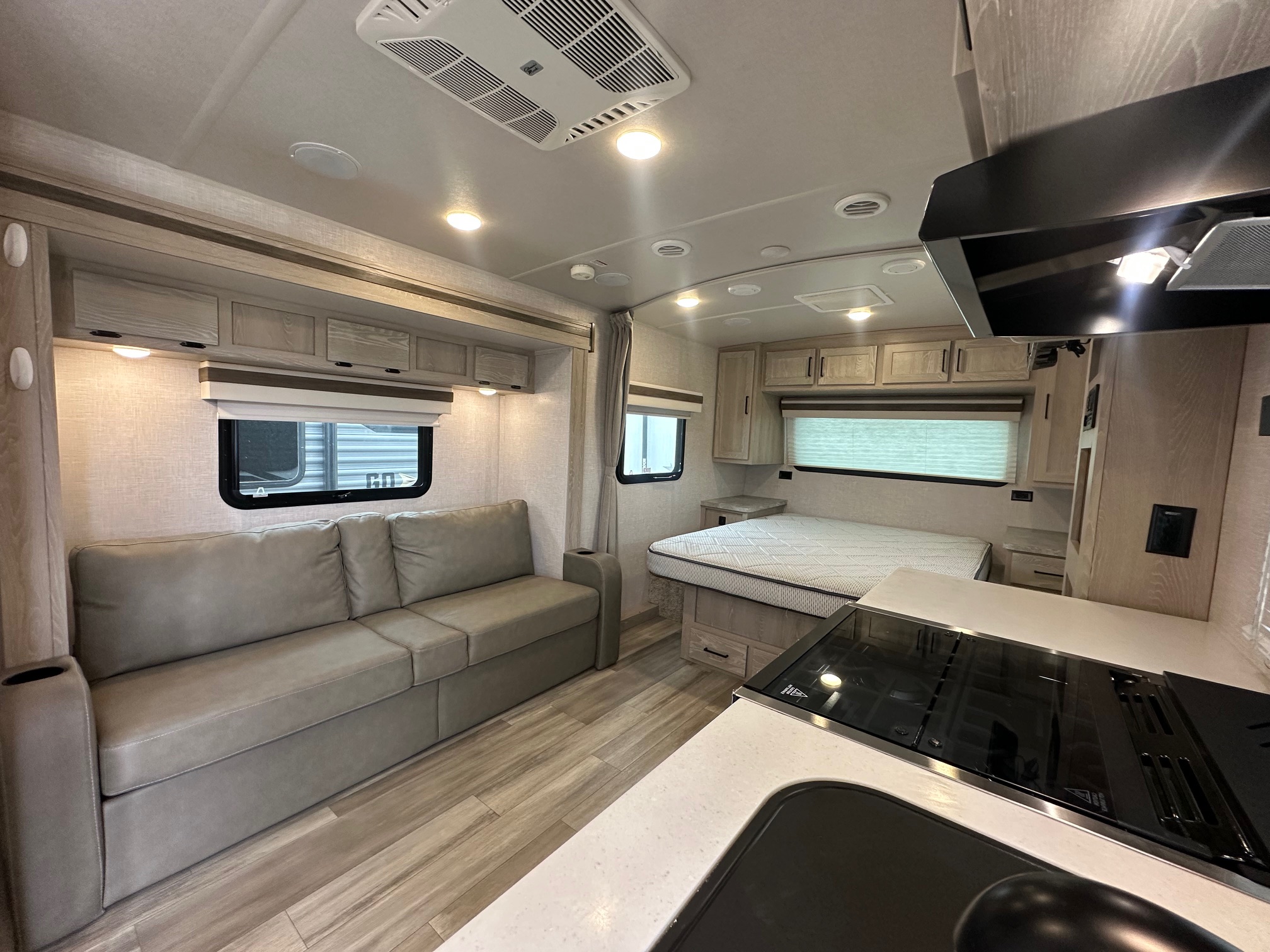 2022 Forest River Rockwood Minilite 2109S Travel Trailer – Solar & 1000w Inverter!