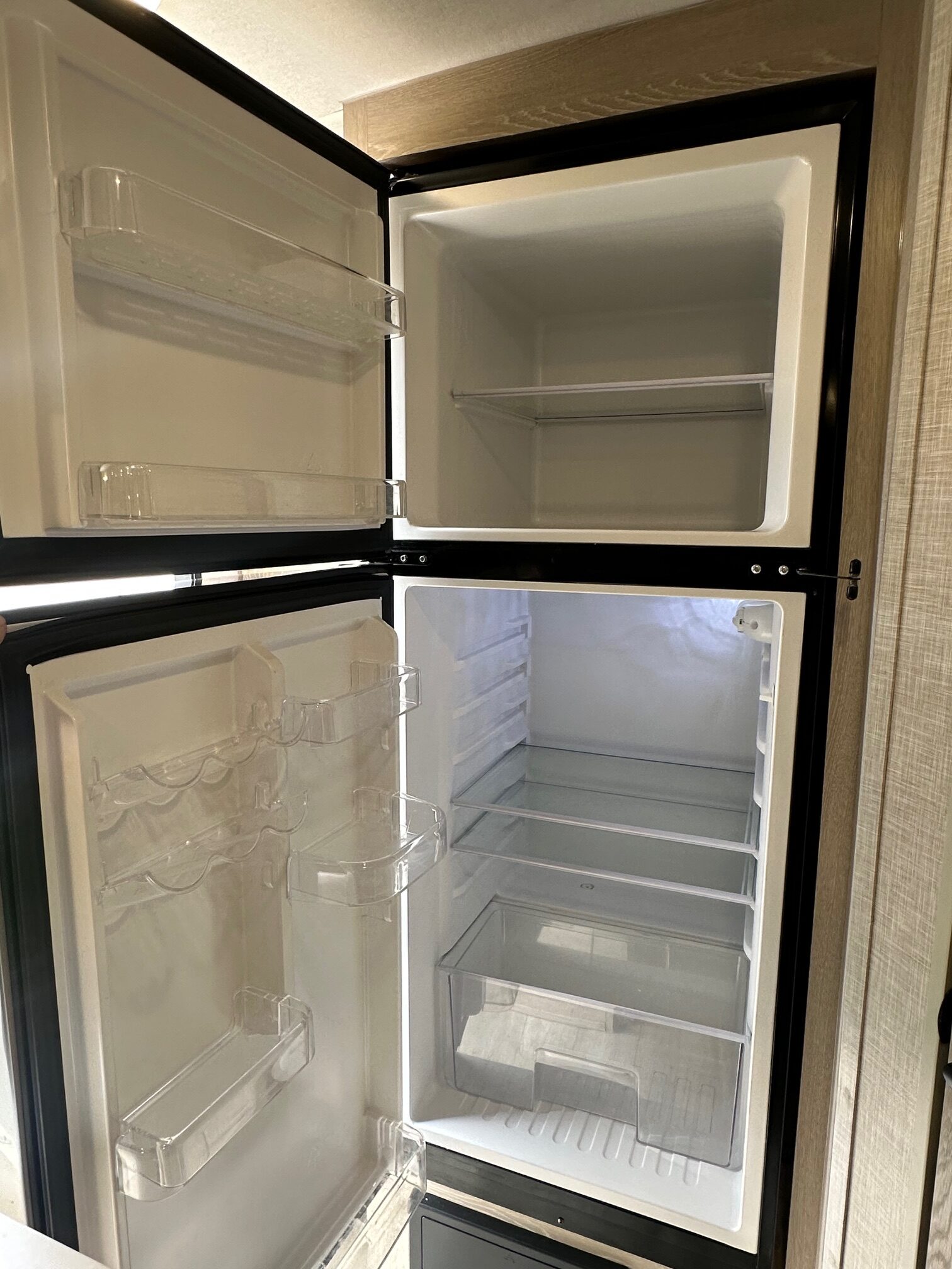 2022 Forest River Rockwood Minilite 2109S Travel Trailer – Solar & 1000w Inverter!