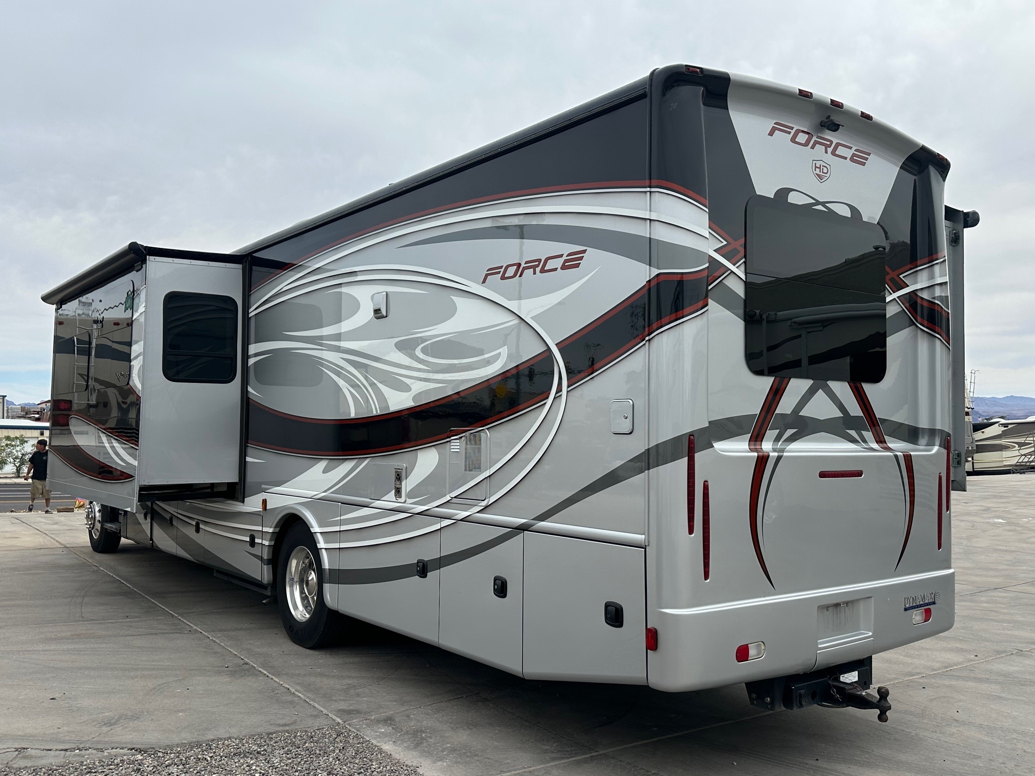 2017 Dynamax Force HD Series 37BHHD Super C Diesel Motorhome 