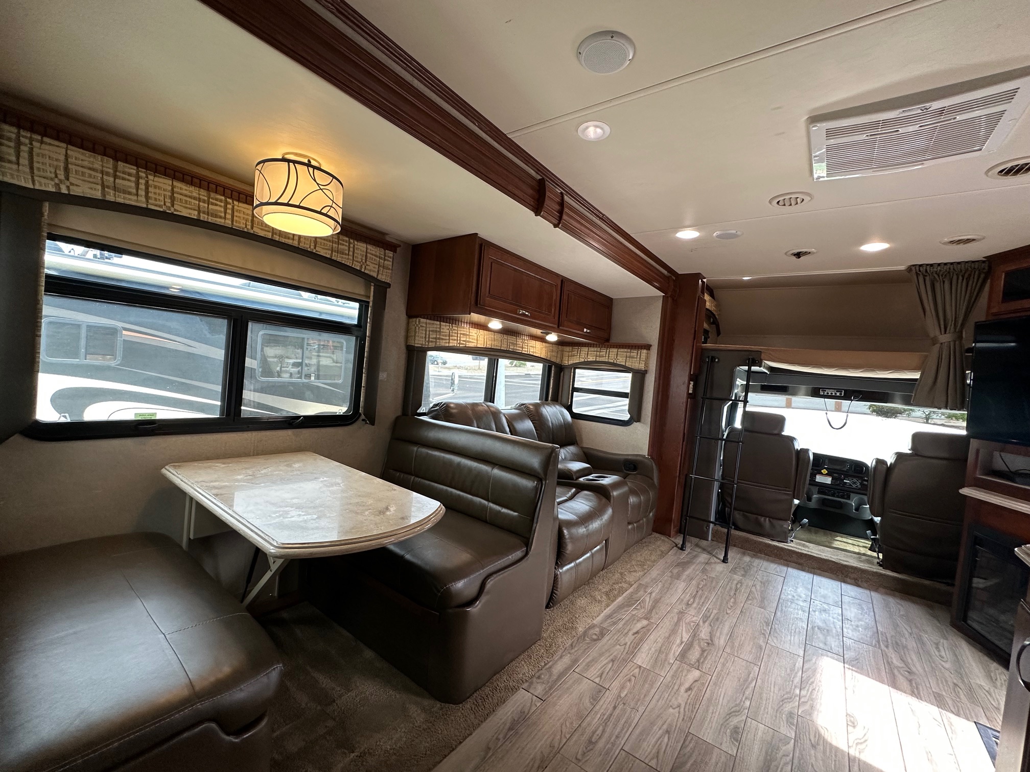 2017 Dynamax Force HD Series 37BHHD Super C Diesel Motorhome 