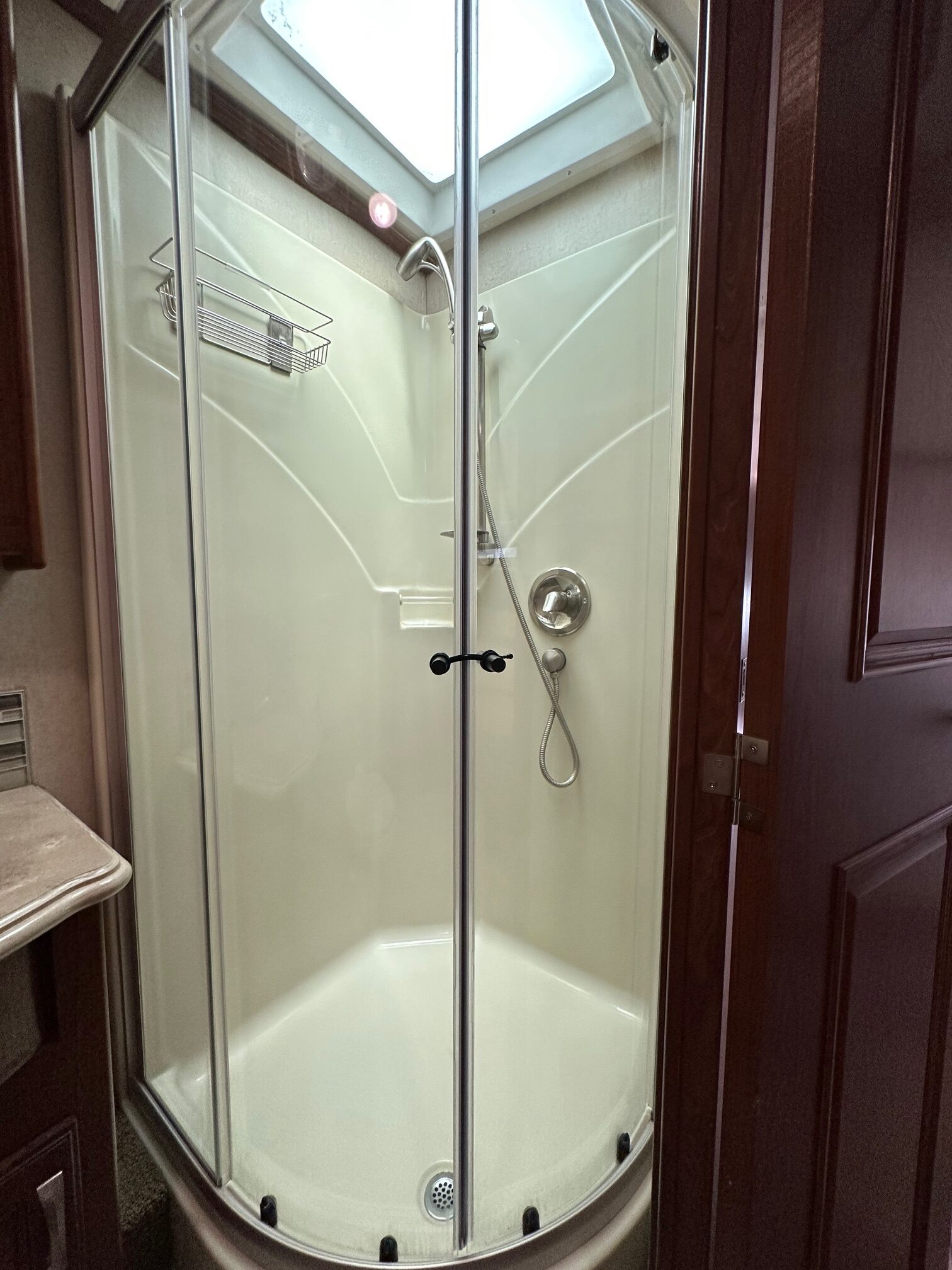 2017 Dynamax Force HD Series 37BHHD Super C Diesel Motorhome 