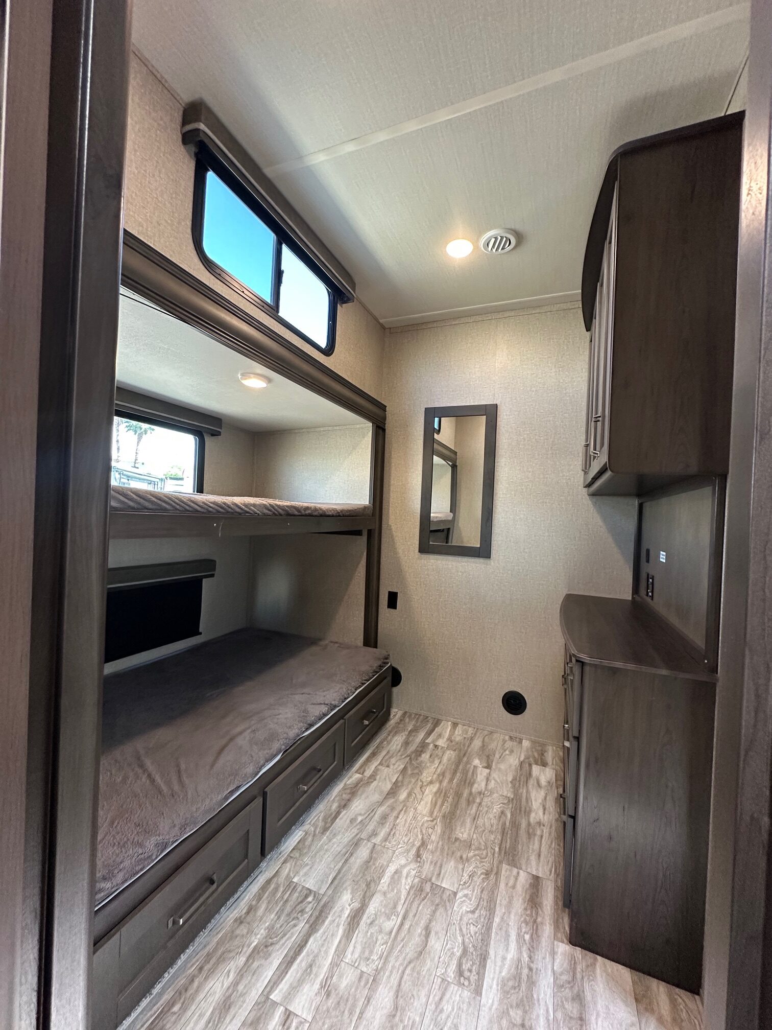 2022 Grand Design Reflection 31MB 5th wheel