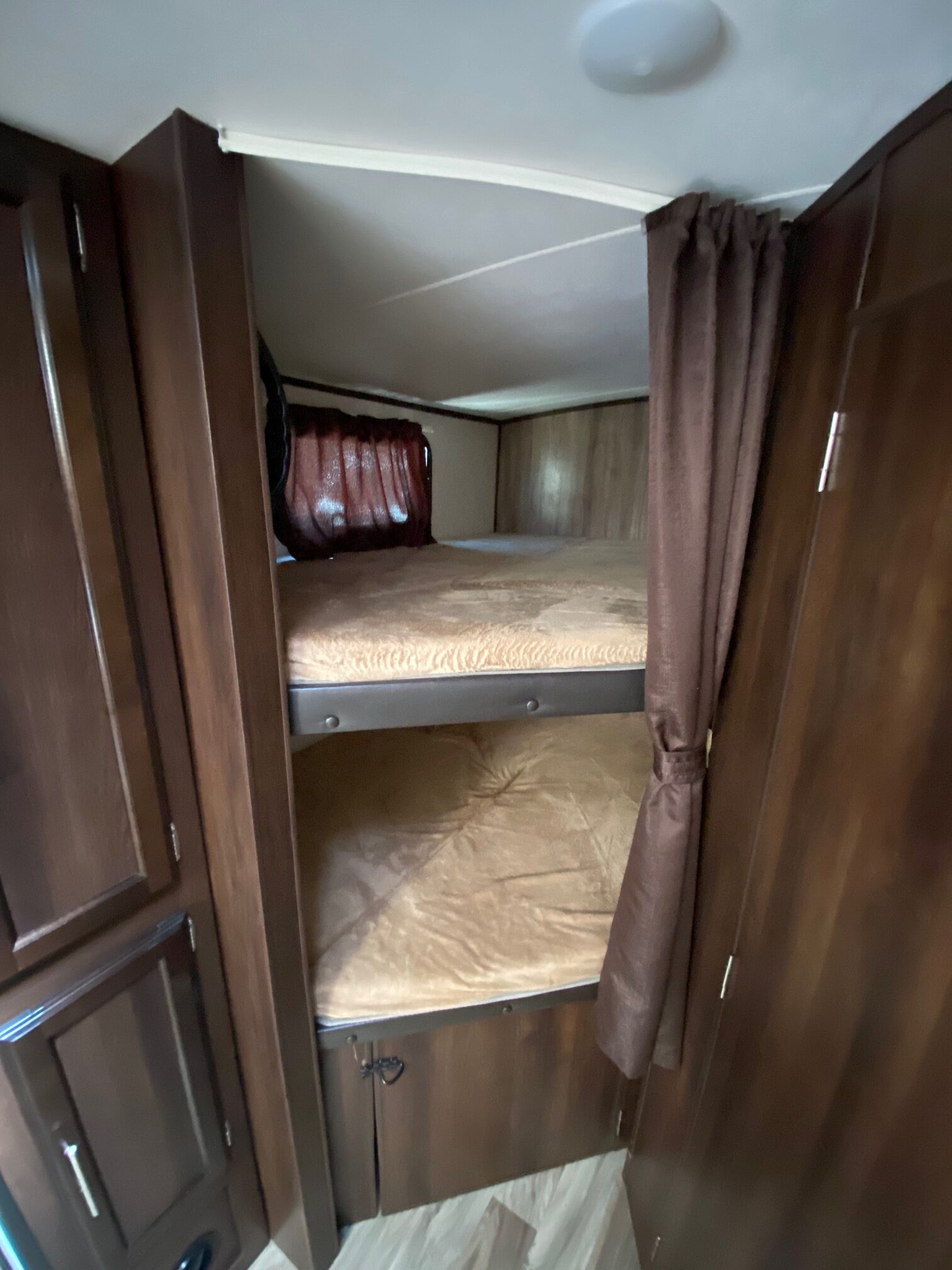 2018 Jayco White Hawk 24MBH Bunk house travel trailer 