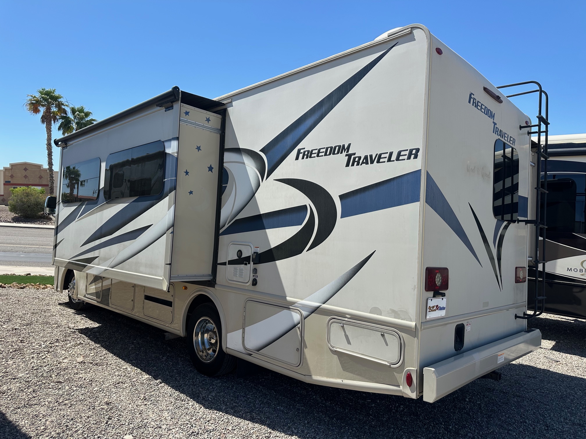 2021 Thor Freedom Traveler 27A Class A Motorhome