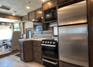2021 Thor Freedom Traveler 27A Class A Motorhome