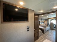 2021 Thor Freedom Traveler 27A Class A Motorhome